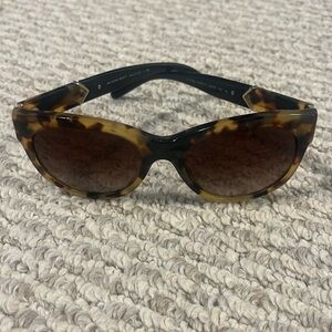 Burberry sunglasses